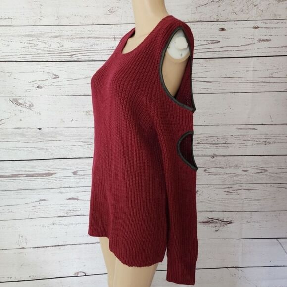 Alison Andrews Cold Shoulder Sweater Medium NWT - Picture 5 of 6